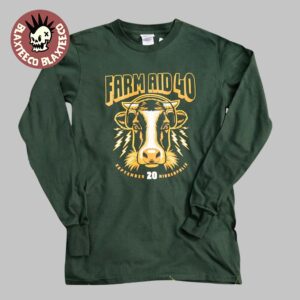 Farm Aid 40 Minneapolis Minnesota On September 20 2025 Cow On Headphones Long Sleeve T-Shirt
