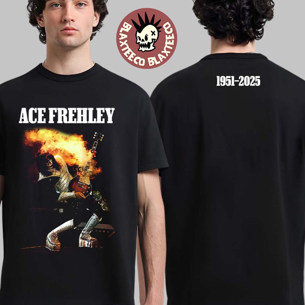 Kiss Ace Frehley Rest In Peace 1951-2025 Signature Photo Two Sided T-Shirt