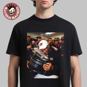 Michael Jordan Nascar Daytona 500 Winner Holding Trophy Photo T-Shirt