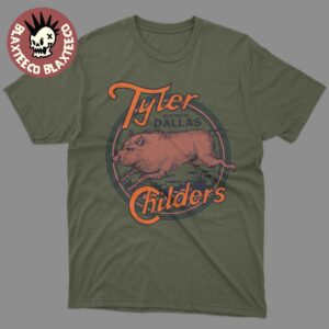 Tyler Childers Snipe Hunt 2026 Tour Merch Hunting In Dallas Texas At Dos Equis Pavilion On April 23 2026 T-Shirt