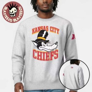 Kansas City Chiefs Disney X NFL Champion Big Bad Wolf Pullover Sweatshirt